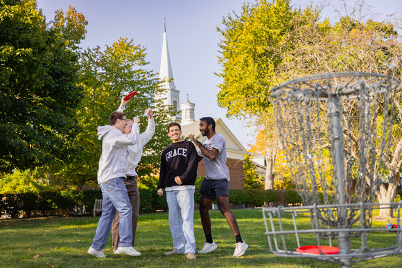 Campus Life Outdoor Students Portraits Disc Golf Hammock Chess Bible Guitar P02055-1