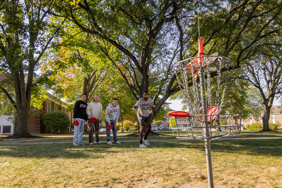 Campus Life Outdoor Students Portraits Disc Golf Hammock Chess Bible Guitar P02055-19